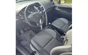 Peugeot 207 Saint-Ambroix