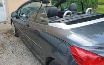 Peugeot 207 cc Chilly-le-Vignoble