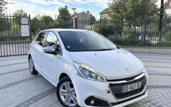 Peugeot 208 Romainville