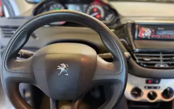 Peugeot 208 Pissy-Pôville