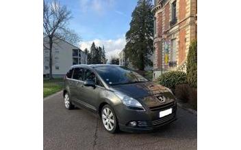 Peugeot 5008 Gien
