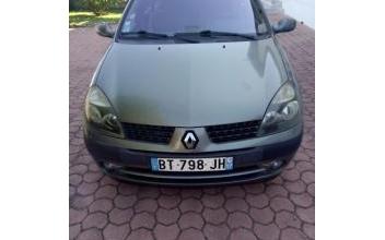 Renault clio ii La-Chapelle-des-Pots