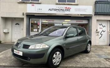 Renault megane Saint-Barthélemy-d'Anjou