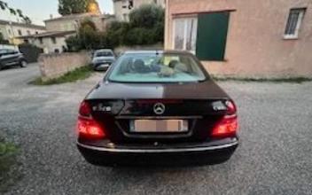 Mercedes classe e Les-Mées