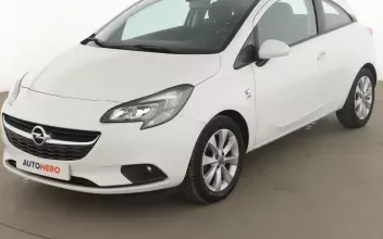 Opel Corsa Issy-les-Moulineaux