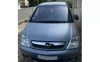 Opel Meriva Saint-Genis-Pouilly
