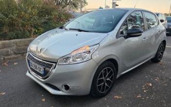 Peugeot 208 Sannois