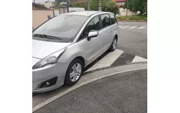 Peugeot 5008 Sevran