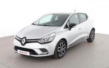 Renault clio Issy-les-Moulineaux