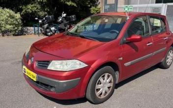 Renault Megane Pantin
