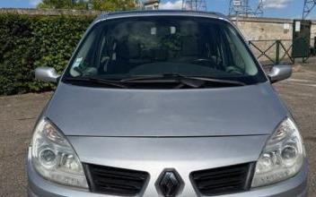 Renault Scenic Paris