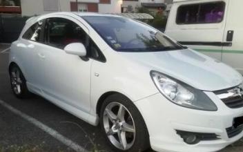 Opel corsa La-Tour-du-Pin