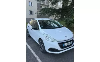 Peugeot 208 Ecully