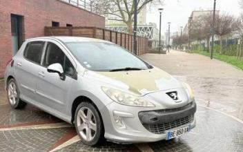 Peugeot 308 Romainville