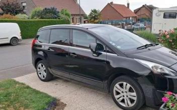Peugeot 5008 Féchain