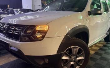 Dacia Duster Lisses