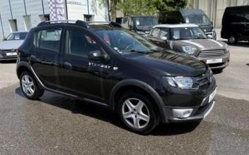 Dacia sandero Vaulx-en-Velin