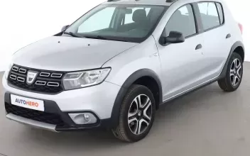 Dacia Sandero Issy-les-Moulineaux