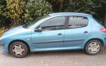 Peugeot 206 Saint-Bonnet-de-Mure