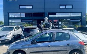 Peugeot 206 Nouvoitou