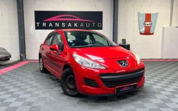 Peugeot 207 La-Chapelle-des-Fougeretz