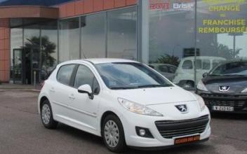 Peugeot 207 Saint-Parres-aux-Tertres