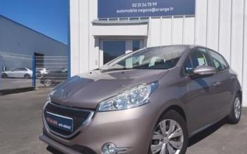 Peugeot 208 Dives-sur-Mer