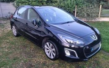 Peugeot 308 La-Madeleine-de-Nonancourt