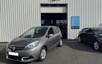 Renault Scenic Les-Sables-d'Olonne