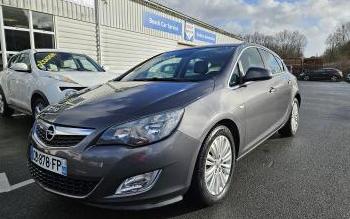 Opel astra Grandchamps-des-Fontaines