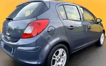 Opel Corsa Montreuil