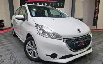 Peugeot 208 La-Chapelle-des-Fougeretz