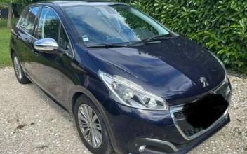 Peugeot 208 Saintry-sur-Seine