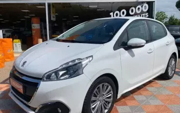 Peugeot 208 Lescure-d'Albigeois