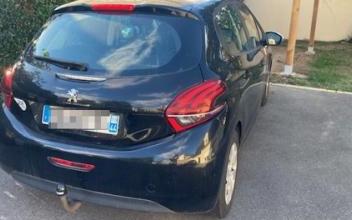 Peugeot 208 La-Chapelle-sur-Erdre