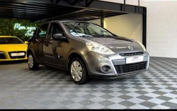 Renault clio Le-Lion-d'Angers