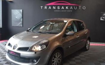 Renault clio iii Caissargues