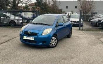 Toyota yaris Bourgoin-Jallieu