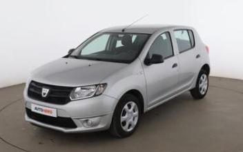Dacia sandero Issy-les-Moulineaux