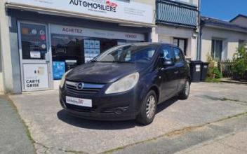 Opel corsa Saint-Barthélemy-d'Anjou