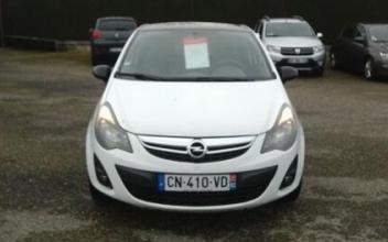Opel corsa Saint-Nauphary