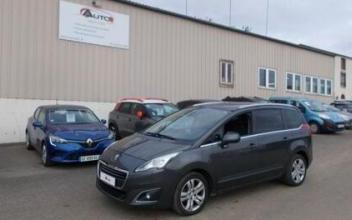 Peugeot 5008 Montchevrel