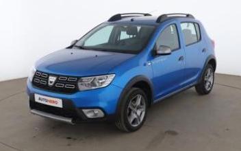 Dacia sandero Issy-les-Moulineaux