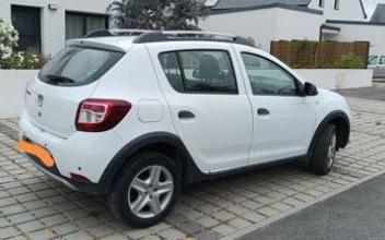 Dacia sandero Pluneret