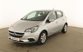 Opel corsa Issy-les-Moulineaux