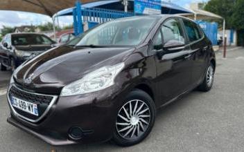 Peugeot 208 Montfermeil