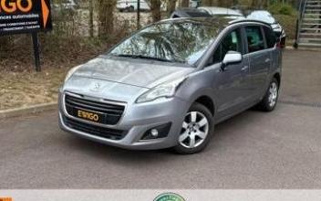 Peugeot 5008 Saint-Jean-du-Cardonnay