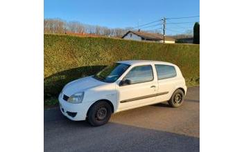 Renault clio ii Dole