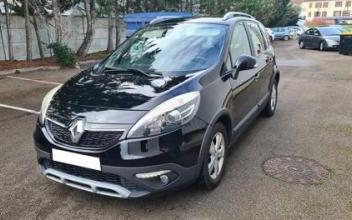 Renault megane Coignières
