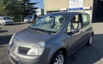 Renault modus Villeneuve-la-Guyard